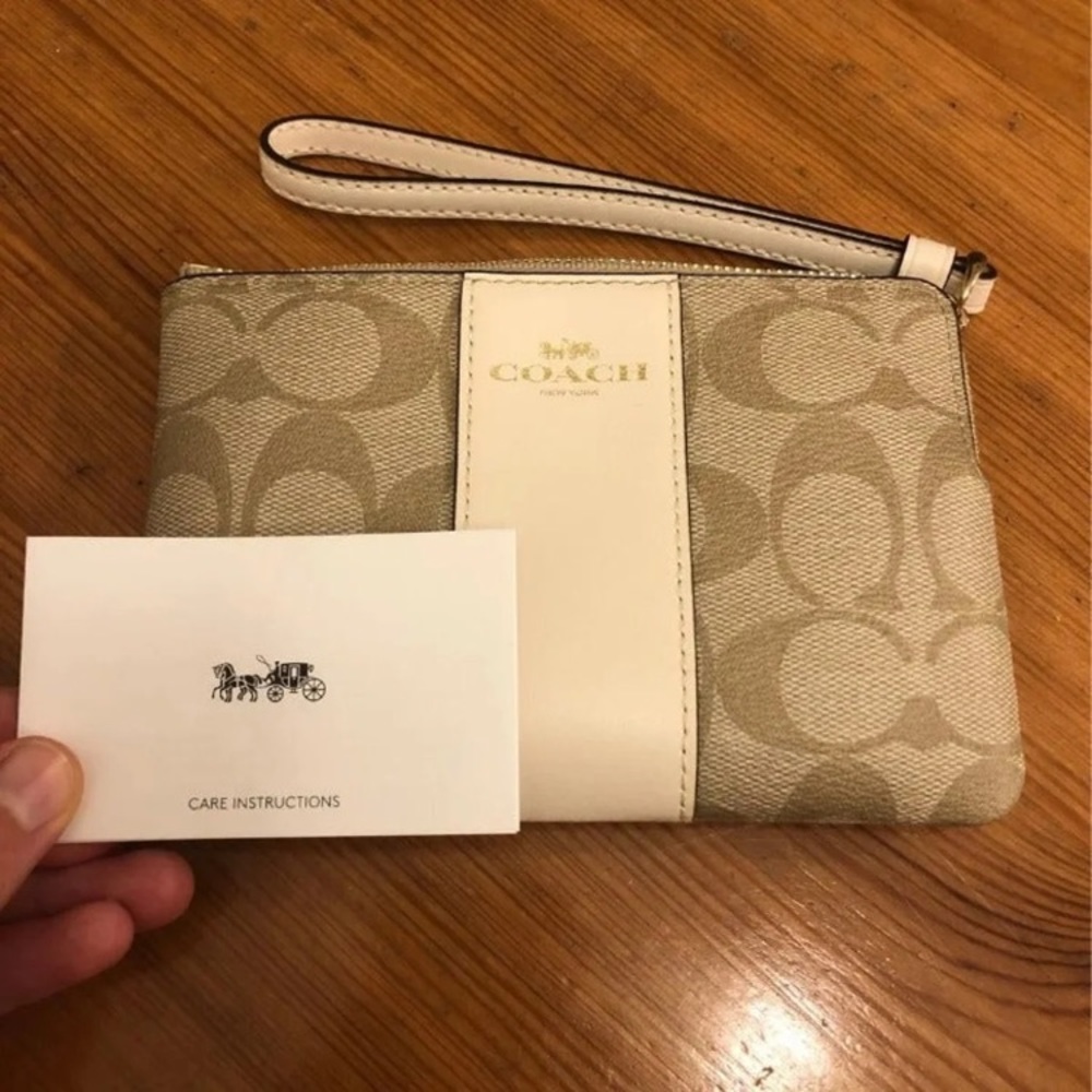 Coach zip wristlet in signature canvas